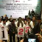 Pasangan Edy Rahmayadi-Musa Rajekshah (Edy-Ijeck) mendapat nomor urut 1 dan pasangan Djarot Syaiful Hidayat-Sihar Sitorus (Djarot-Sihar) mendapat nomor urut 2. (Liputan6.com/Reza Efendi)