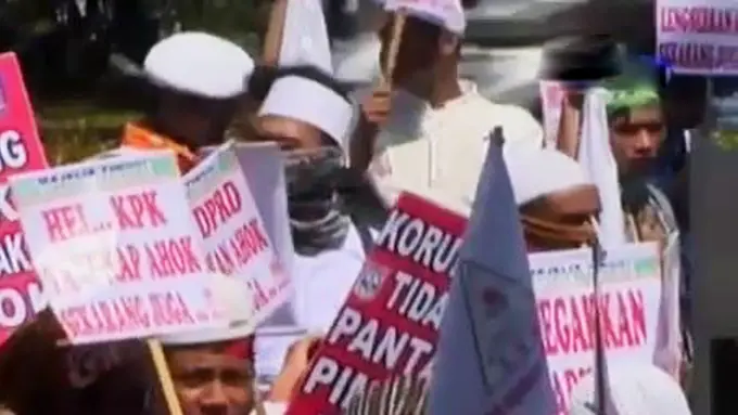 Kilas Indonesia: Diduga Korupsi, FPI Minta KPK Tangkap Ahok