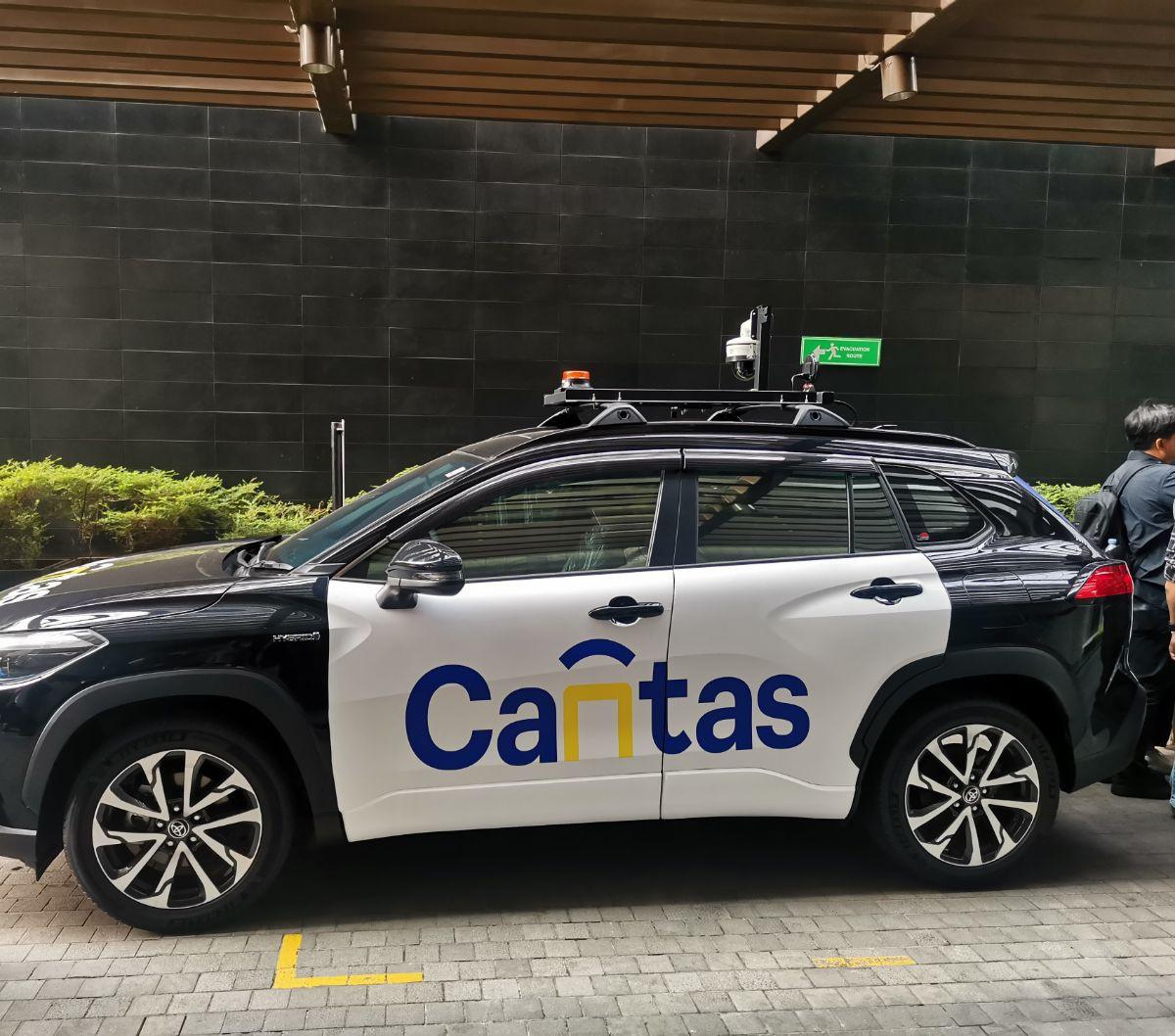 Dia menjelaskan, pengguna jalan tol akan bertransaksi menggunakan aplikasi Cantas yang terbuka kepada pihak penyedia jasa layanan pembayaran, khususnya perbankan.