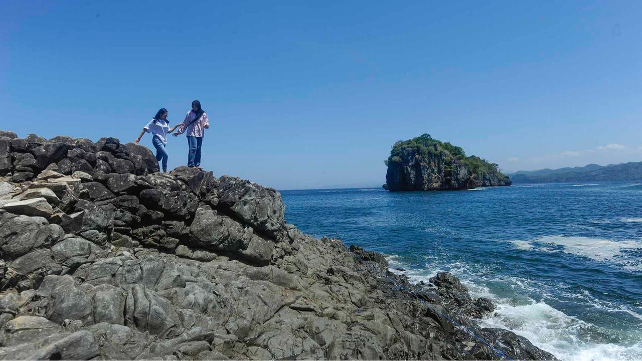 FOTO: Lembah Watu Pawon, Surga Tersembunyi Trenggalek dengan Misteri Suara Batu yang Menenangkan