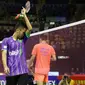 Tunggal putra Indonesia Anthony Sinisuka Ginting gagal ke final Hong Kong Open Super Series 2015 setelah kalah dari wakil Tiongkok Tian Houwei, Sabtu (21/11/2015). (Liputan6.com/Humas PP PBSI)