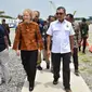 Menteri Energi dan Sumber Daya Mineral Arifin Tasrif meninjau kegiatan tajak sumur infill carbonate Banyu Urip di Blok Cepu Bojonegoro Jawa Timur. Dok ESDM