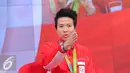 Atlet bulu tangkis Liliyana Natsir saat berbagi cerita keseruan bersama SCTV dan Liputan6.com di Jakarta, Kamis (25/8). Liliyana menceritakan ketegangan saat berlaga di final dan berhasil meraih medali emas untuk Indonesia. (Liputan6.com/Angga Yuniar)