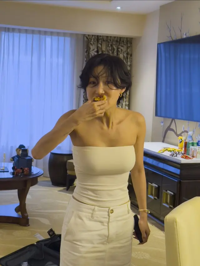 Hwasa MAMAMOO