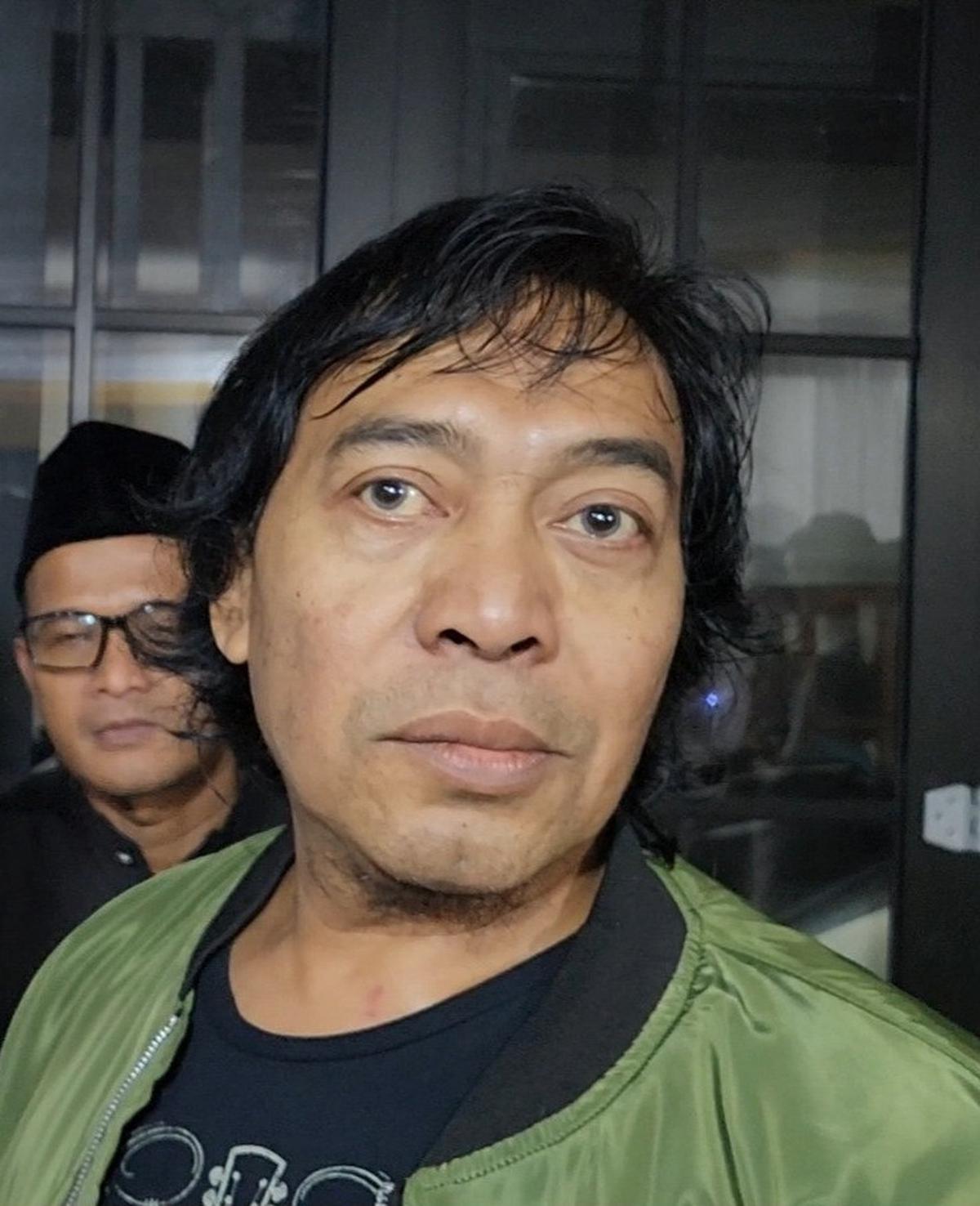Nama Alfiansyah Bustomi atau Komeng disebut akan maju di Pilkada Kota Depok 2024. Ia digadang mendampingi Sekretaris Daerah Kota Depok, Supian Suri.