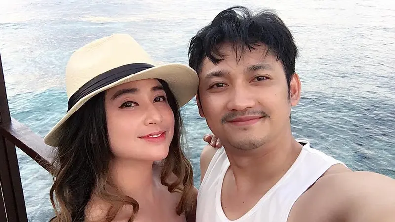 Angga Wijaya dan Dewi Perssik