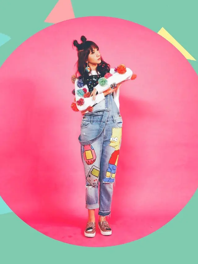 [Bintang] Sempat Digosipkan Dekat dengan Boy William, Gaya Sheila Dara Ini Korea Banget!