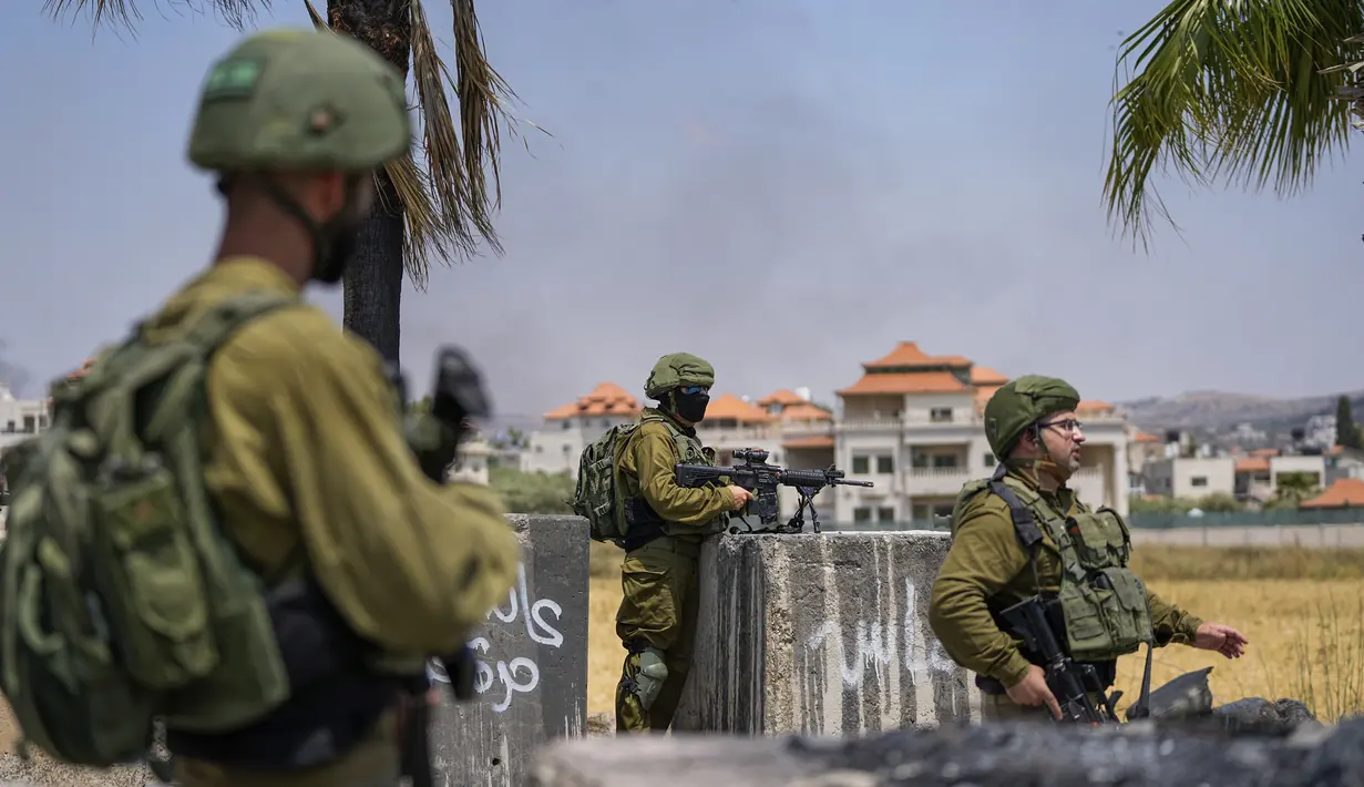 Israel merebut Golan, sebuah dataran tinggi strategis yang menghadap ke Israel utara, dari Suriah dalam perang Timur Tengah 1967. (AP Photo/Ohad Zwigenberg)