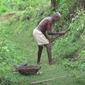 Lelaki India gali saluran air sepanjang tiga kilometer selama 30 tahun (Dok.YouTube/IndiaTV)