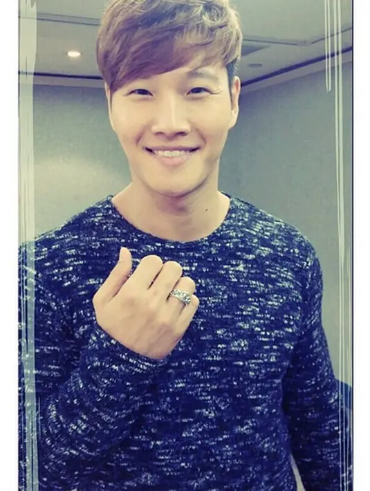 Resah dengan komentar masyarakat yang mengatakan dirinya bohong. Ia mengungkapkannya dengan mengatakan bahwa ia tak nyaman alami gangguan ini, bahkan ia juga alami gangguan tidur. (Instagram/kjk76)