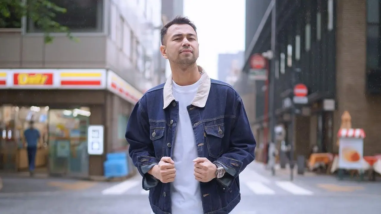 Raffi Ahmad (https://www.instagram.com/p/CtI1vM1PBOD/)