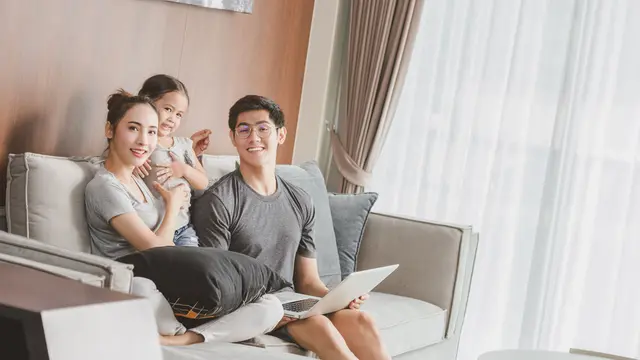 Cara Aman Staycation di Jakarta Selama Masa Physical Distancing