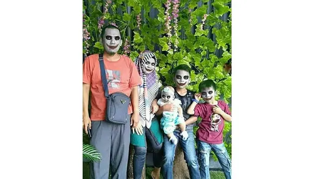 6 Kelakuan Lucu Orang Tua Pada Anak Ini Bikin Ketawa