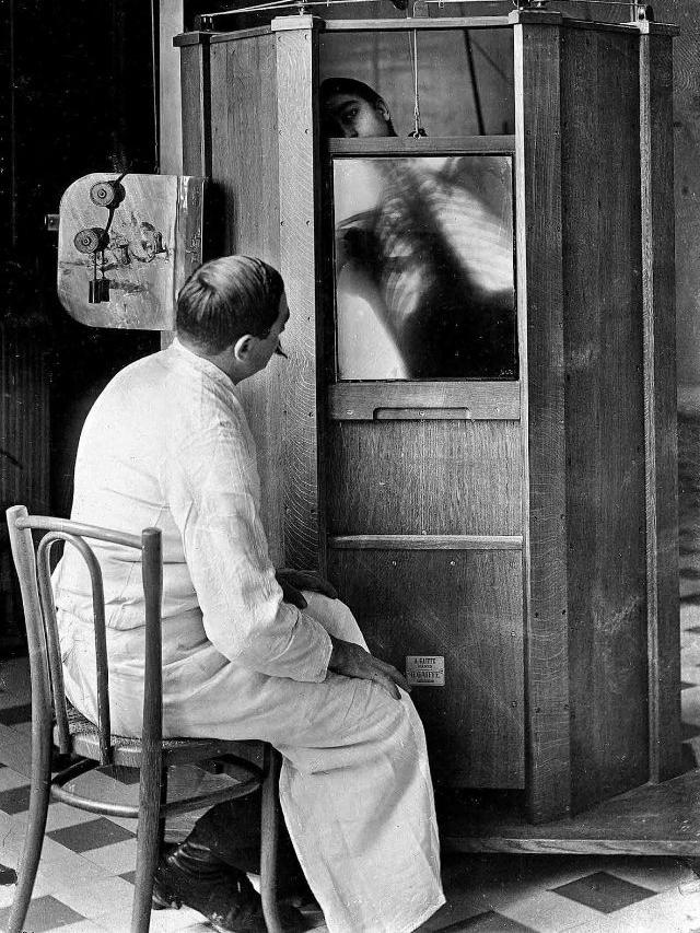 Foto Lawas Peralatan Medis