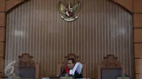 Suasana sidang praperadilan tersangka dugaan korupsi penerbitan surat keterangan lunas (SKL) Bantuan Likuiditas Bank Indonesia (BLBI) Syafruddin Arsyad Tumenggung di PN Jaksel, Jakarta, Senin (15/5). (Liputan6.com/Immanuel Antonius)