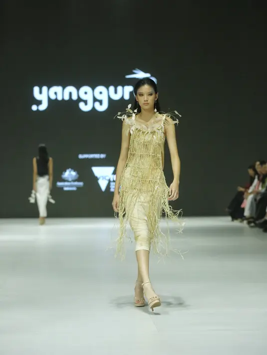 Deretan koleksi busana yang dihadirkan, kaya akan budaya dan menampilkan bakat kreatif luar biasa dari kedua negara, baik Australia. [Foto: Document/FIMELA]