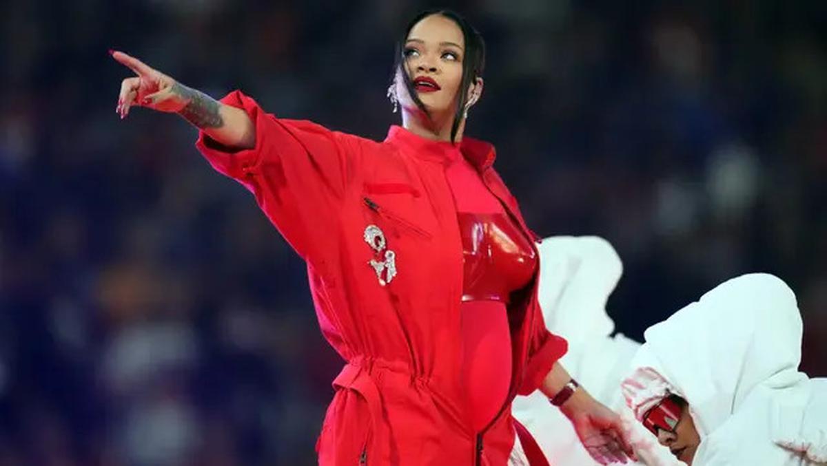 Taylor Swift Salip Rihanna sebagai Penyanyi Wanita Terkaya, Makin Tajir Berkat Cuan Tur Dunia