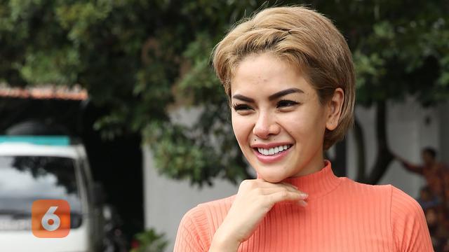 [Bintang] Nikita Mirzani