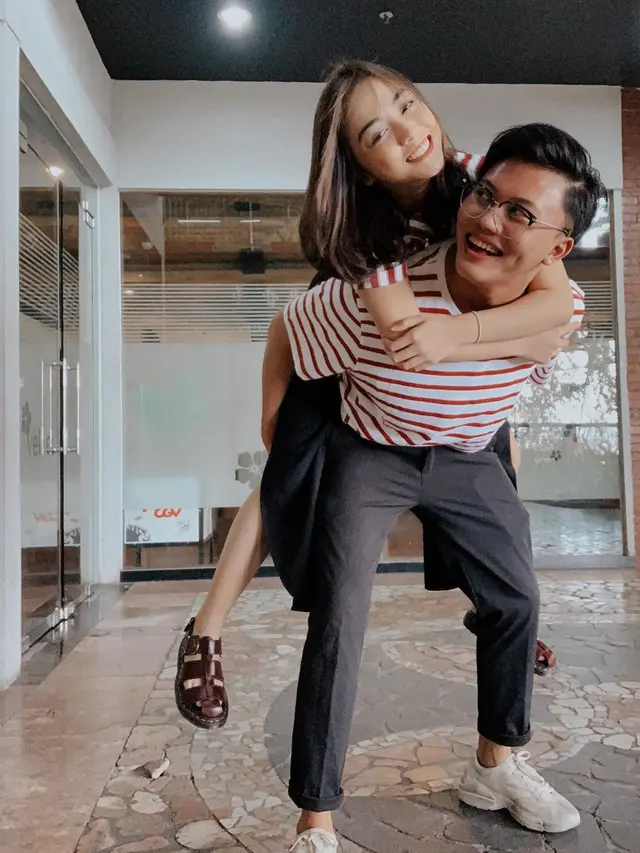 Potret Kenangan Manis Rizky Febian dan Azalia Bianda