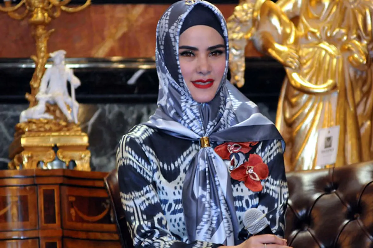 BBM Naik, Angel Lelga Kurangi Shopping