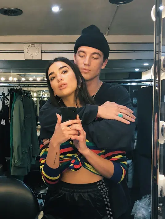 Seorang sumber mengatakan bahwa Dua dan Paul menikmati waktu bersama namun banyak hal yang tidak cocok. (instagram/dualipa)