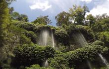 Terlihat Seperti Benang Raksasa yang Menggantung dari Ketinggian, Ini Fakta Unik Air Terjun Benang Kelambu di Lombok