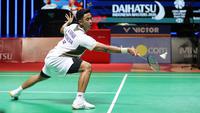 Tunggal putra Indonesia, Alwi Farhan, saat melawan wakil Taiwan, Chi Yu Jen pada laga semifinal Indonesia Masters 2026 di Istora Senayan, Jakarta, Sabtu (24/1/2026). (Bola.com/M Iqbal Ichsan)
