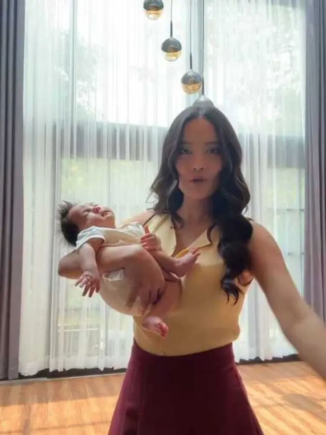 Model Jendela Rumah Erika Carlina/Instagram Erika Carlina