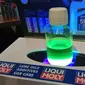 Oli warna-warni dari Liqui Moly.(Rio/Liputan6.com)