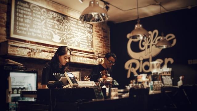 Barista Dengan Down Syndrome Ubah Kafe Sepi Jadi Ramai Pembeli Disabilitas Liputan6 Com