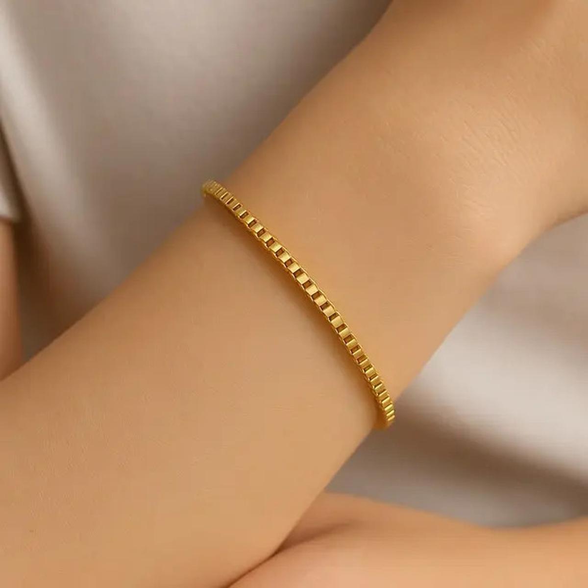 7 Model Gelang Emas Rantai Kecil yang Simple Tapi Elegan, Anggun Tanpa Berlebihan