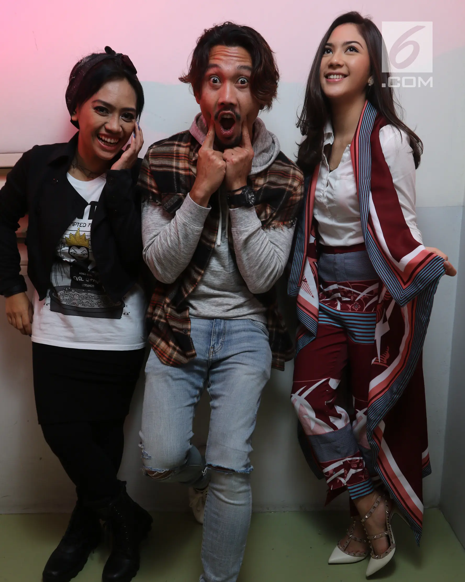 Pemain Film Mata Batin Citra Prima, Denny Sumargo dan Jessica Mila. (Liputan6.com/Fatkhur Rozaq)