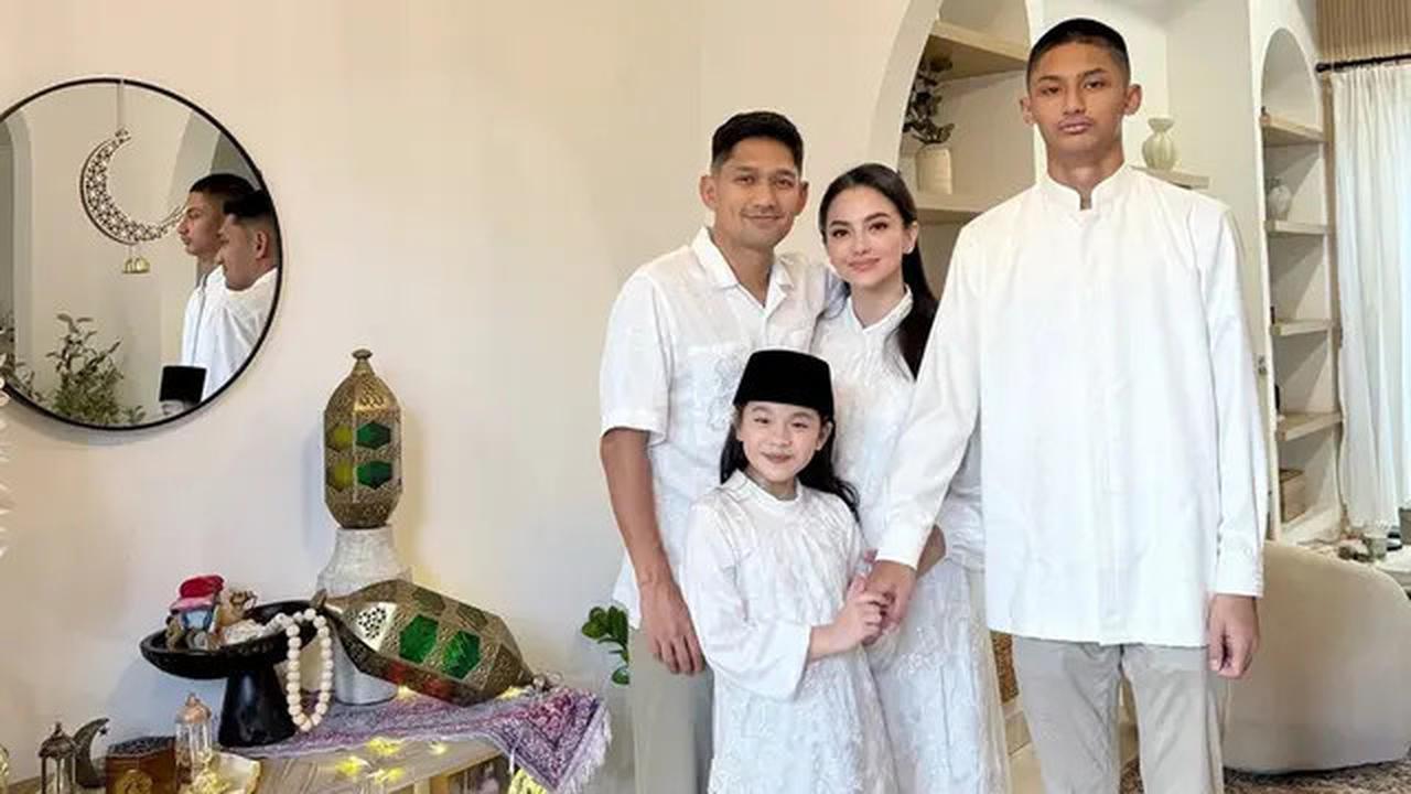 Ganteng dan Tinggi, Ini Deretan Potret Dhofin Maula Bersama Keluarga, Bikin Bangga Lolos Akmil