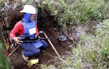 Kisah heroik wanita pemburu ranjau sisa perang Kolombia