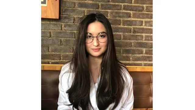 7 Potret Stephanie Poetri, Anak Titi DJ yang Manis Banget