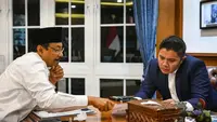 Seskab Teddy dan Mensos Bertemu Rabu Malam, Bahas Sekolah Rakyat dan Universitas Dalam Negeri