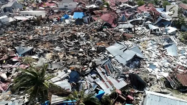 Gempa magnitudo 7,4 disusul tsunami di Palu dan sekitarnya menyisakan pilu bagi warganya. Pemulihan terus berlangsung agar Palu segera bangkit.