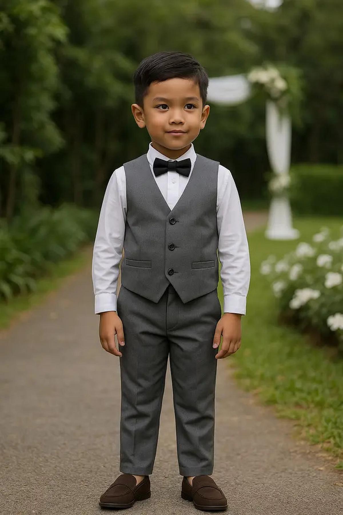 6 Model Baju Anak Laki Laki untuk Acara Pernikahan, Tampilan Formal dan Super Elegan
