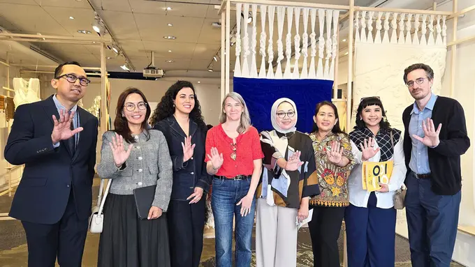 Pemprov DKI Jakarta Dorong Produk Lokal Bisa Tembus Paris Fashion Week