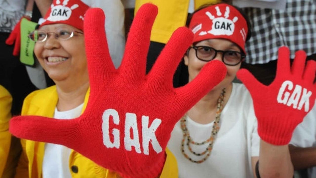 Aktivis antikorupsi desak KPK usut kasus Petral dan Freeport