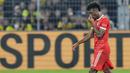 Petaka pun muncul pada menit 90+2. Kingsley Coman mendapat kartu merah setelah menerima kartu kuning kedua. (AP Photo/Martin Meissner)
