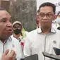 Wakil Menteri Ketenagakerjaan Afriansyah Noor dalam Konferensi Pers pekerja migran Indonesia (PMI) ilegal di Kementerian Ketenagakerjaan, Jakarta, Rabu (12/4/2023).