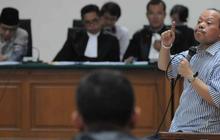Dicecar belikan wanita rumah dan CRV, Bhatoegana teriak di sidang