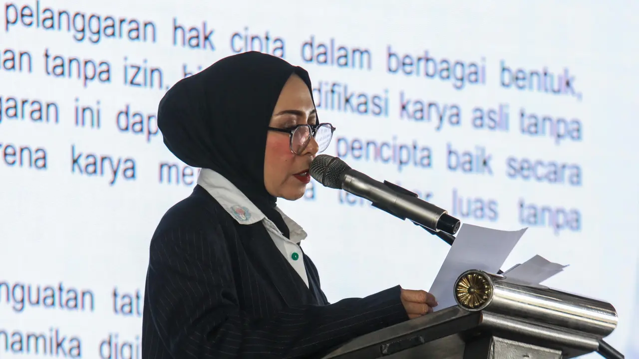 Melly Goeslaw
