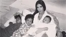 Dilansir dari E! Kim Kardashian sendiri ternyata masih belum tahu dan memikirkan rencana untuk anak keempat. (instagram/kimkardashian)