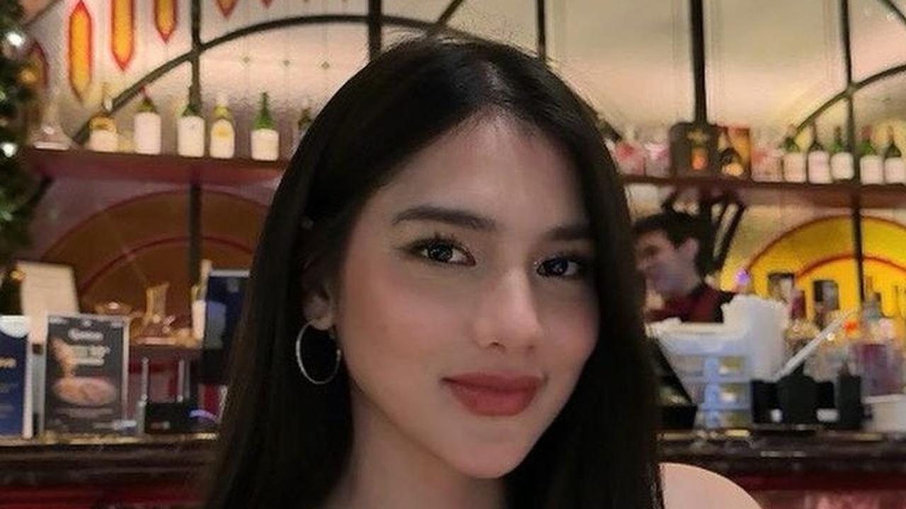 Anak Ketiga dari Lima Bersaudara <br>