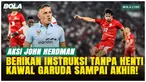 John Herdman menjadi sorotan saat Timnas Indonesia menang 1-0 atas Mozambik di SUGBK, Selasa (9/6/2026). Pelatih asal Inggris itu tampak ekspresif dan terus memberikan instruksi dari pinggir lapangan demi memastikan para pemain menjalankan taktik den...