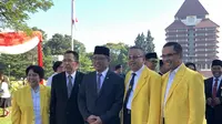 Menteri Riset, Teknologi, dan Pendidikan Tinggi (Menristekdikti) Mohamad Nasir menghadiri upacara peringatan Hari Pendidikan Nasional 2019 di Universitas Indonesia, Depok. (Liputan6.com/Ratu Annissa)