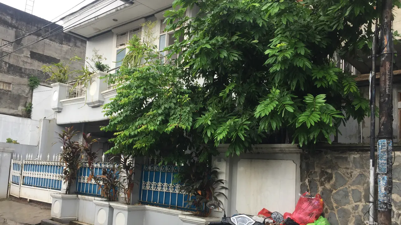 Rumah Ketua KPK Agus Rahardjo di Bekasi, Jawa Barat.