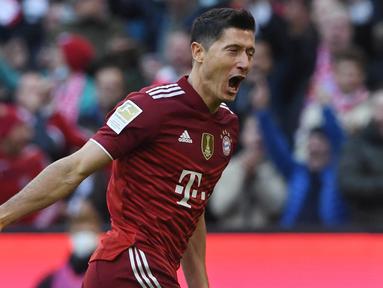 Liga-liga di Eropa yang rata-rata telah menyelesaikan seperempat perjalanan kompetisi musim 2021/2022 ini telah menghasilkan para pemain haus gol. 5 pemain berikut bahkan telah mencetak lebih dari 10 gol di beberapa ajang kompetisi. Mau tahu siapa saja? (AFP/Christof Stache)